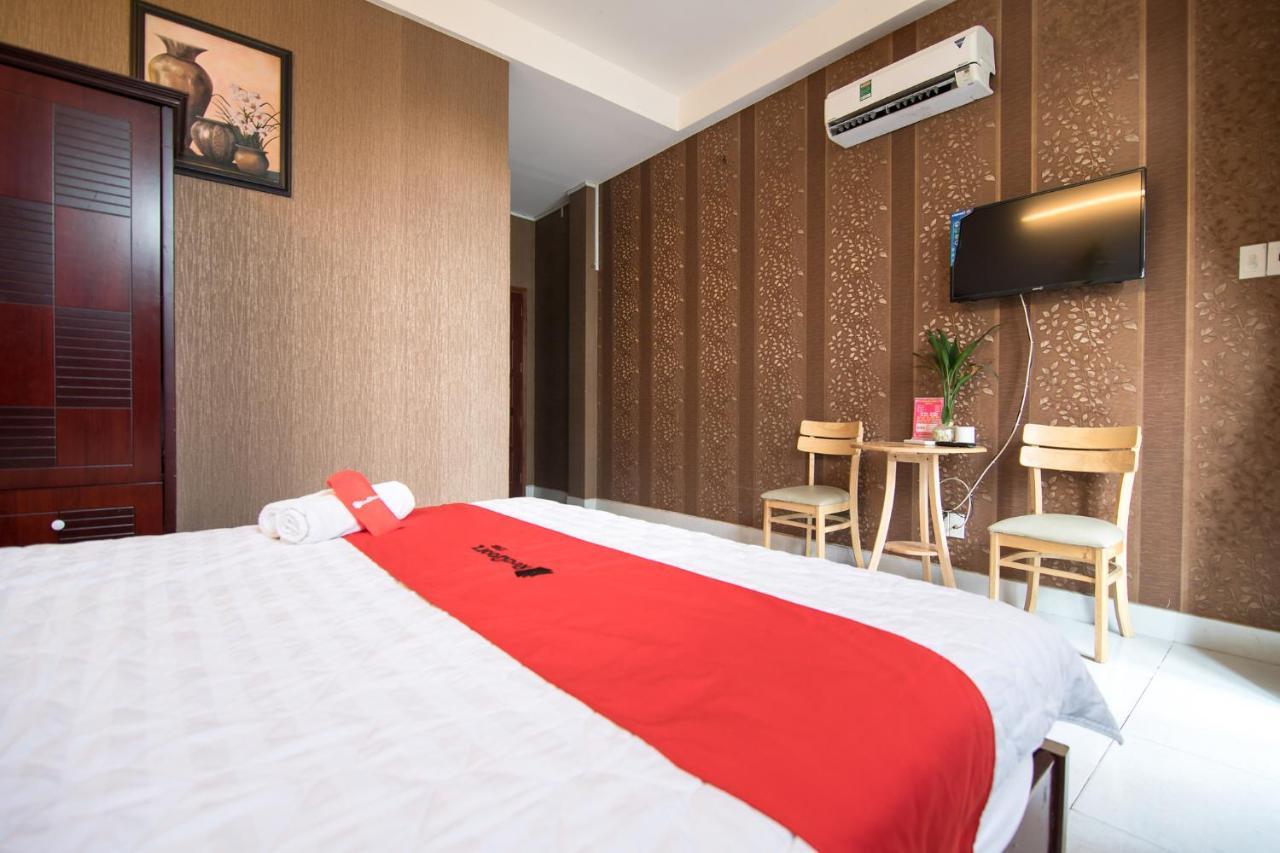 Reddoorz Plus Near Aeon Mall Tan Phu 2 호치민 외부 사진