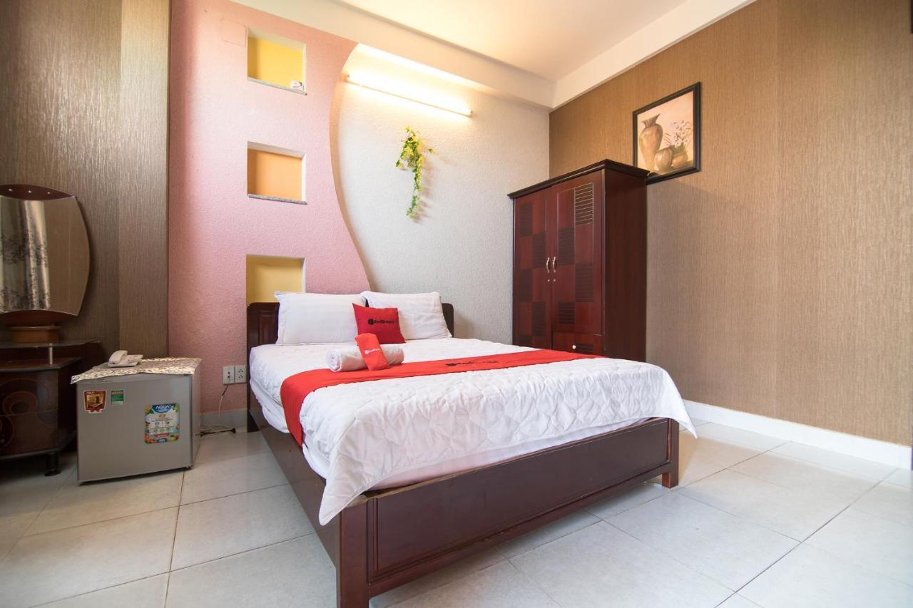 Reddoorz Plus Near Aeon Mall Tan Phu 2 호치민 외부 사진