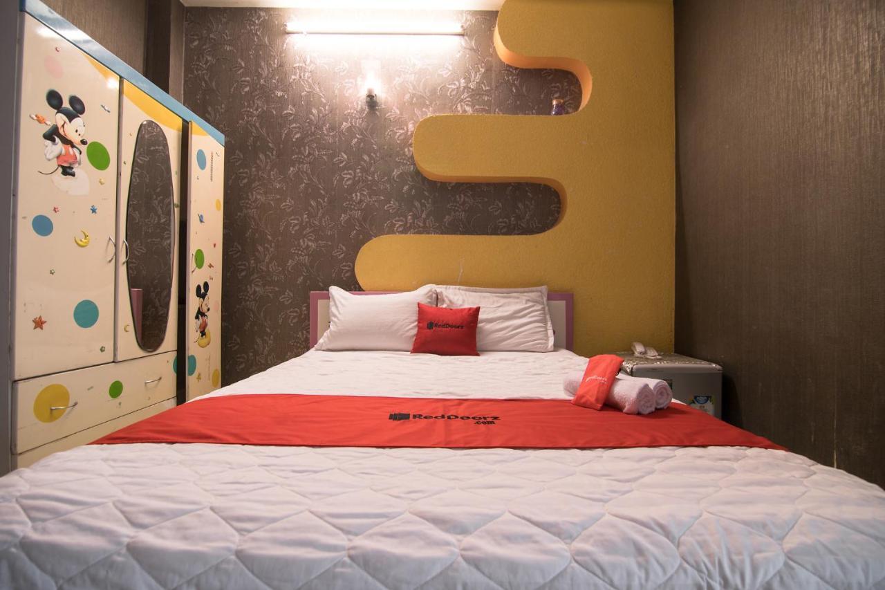 Reddoorz Plus Near Aeon Mall Tan Phu 2 호치민 외부 사진